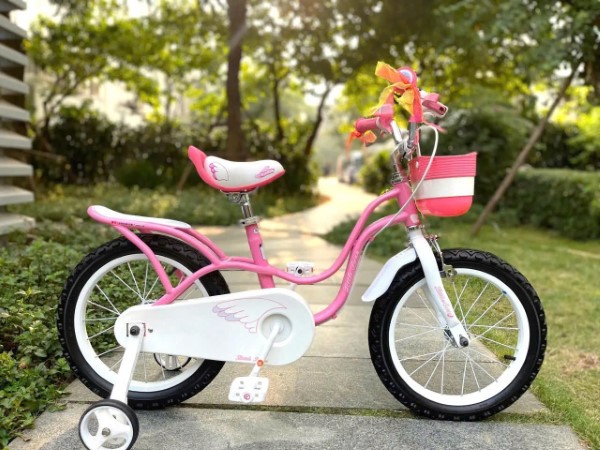 Mẫu xe Royal Baby Little Swan 18 Inch Hồng
