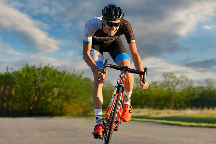 Đạp xe so với các bài tập cardio khác