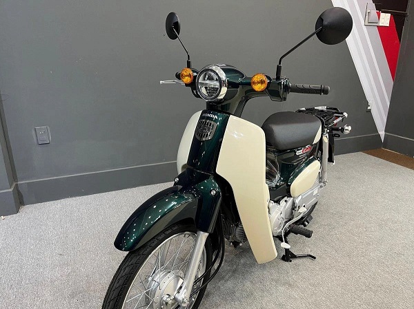 Xe Cub 50cc là một trong những dòng xe nổi bật với thiết kế retro đầy cuốn hút.